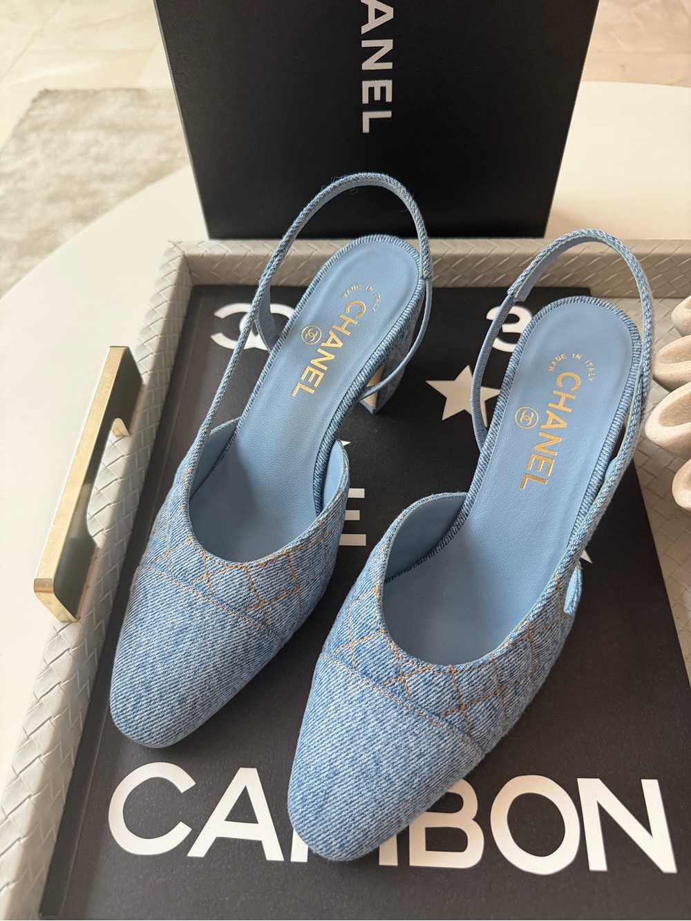 Chanel 26B CC Logo Light Blue Quilted Denim Jean Slingback Pumps Chunky Heel 38 - Picture 4 of 16